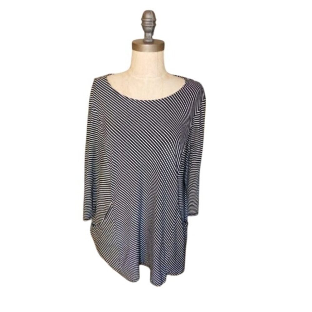 Chico's Size XLP Petite (3P) Striped 3/4 Sleeve Stretch Knit top w/Pockets